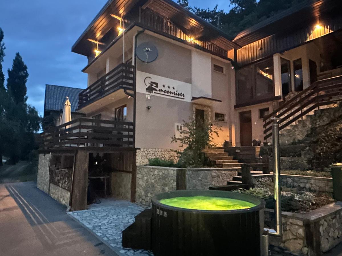 Moonriver Apartment Veljun ภายนอก รูปภาพ