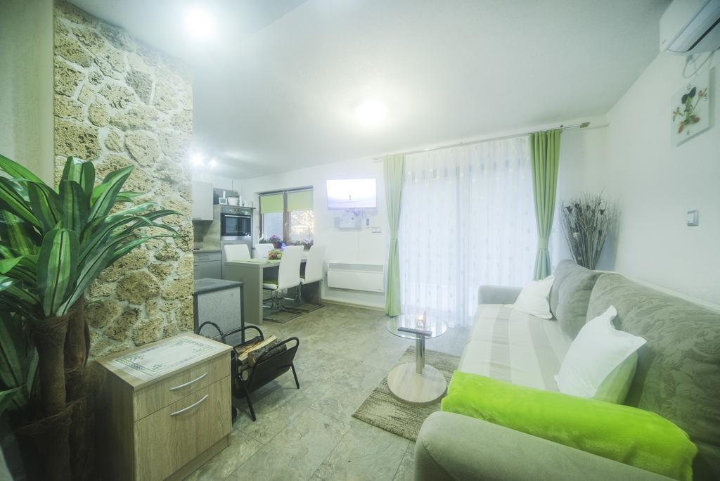 Moonriver Apartment Veljun ภายนอก รูปภาพ